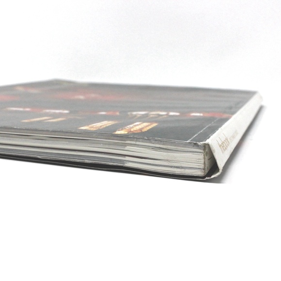 Neiman December 2002 The Book Magazine Catalog '02 - Picture 7 of 8